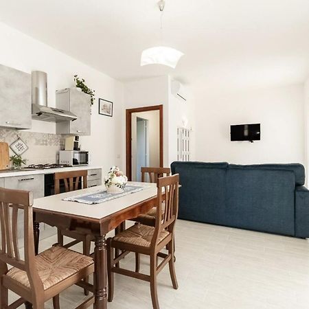 Oasi Di Pace Sarzana Villa Luni ภายนอก รูปภาพ