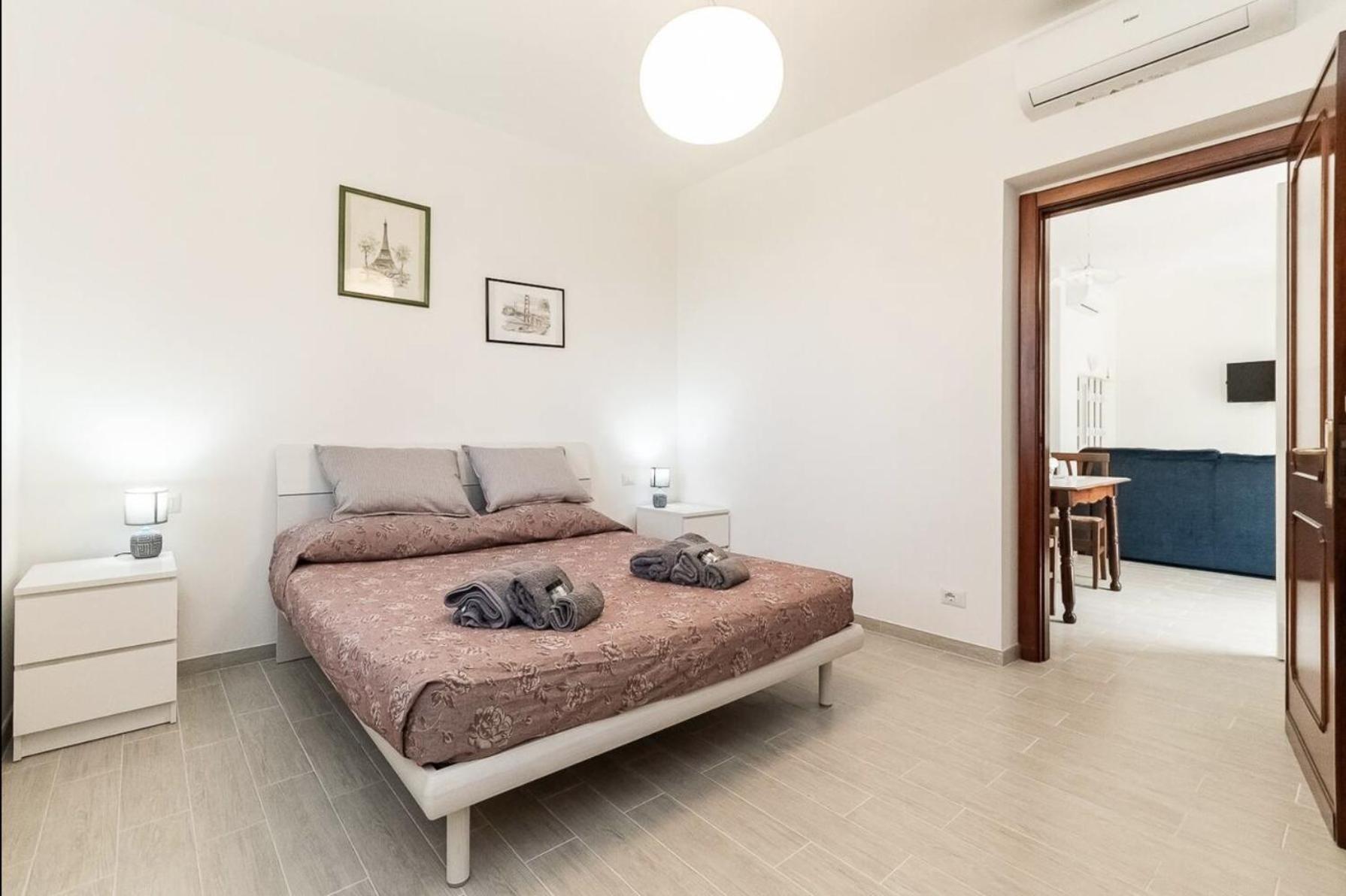Oasi Di Pace Sarzana Villa Luni ภายนอก รูปภาพ